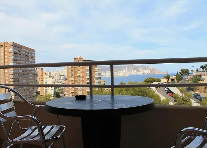 Calas Marina Szálloda 3*