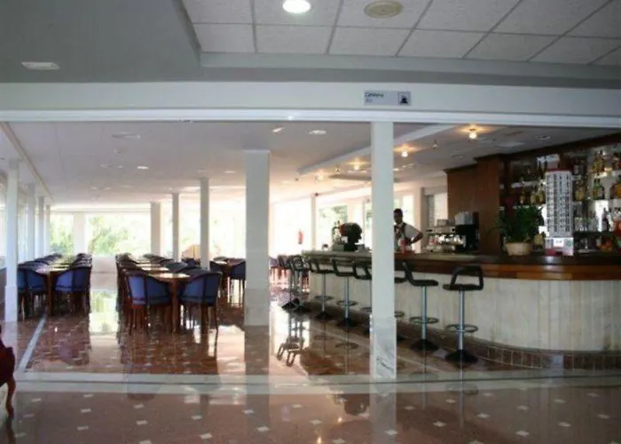 Szálloda Calas Marina 3*