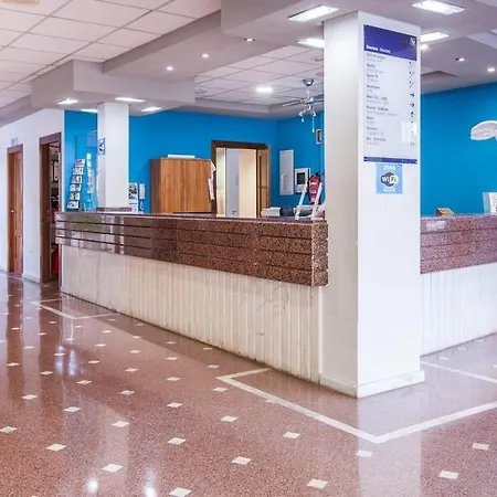 Calas Marina Отель