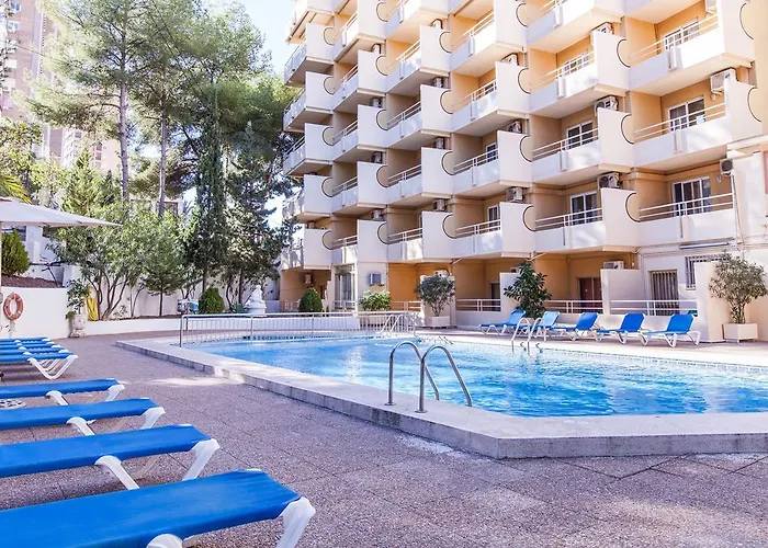 Calas Marina Отель