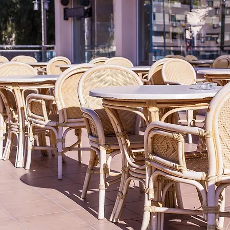 מלון Calas Marina 3*